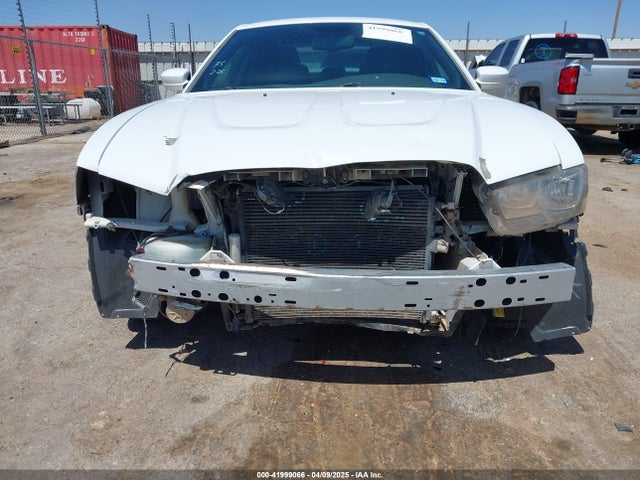 2C3CDXHGXEH259498 Dodge Charger Sxt