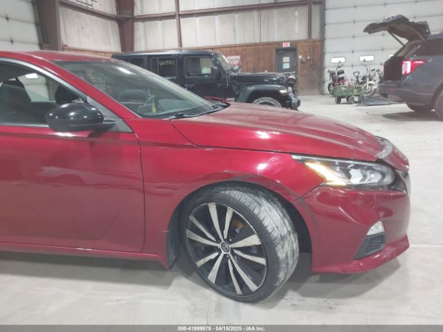 1N4BL4CW1LC147525 Nissan Altima Sr Intelligent Awd