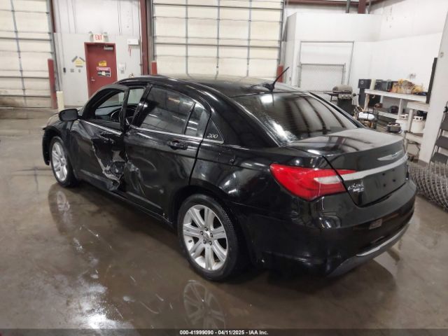 2014 CHRYSLER 200 1C3CCBBB3EN198117 Photo 2