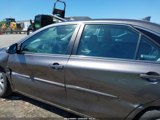 4T1BF1FK9HU653819 Toyota CAMRY XLE