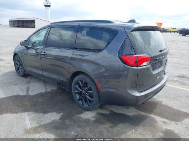 2C4RC1GG1KR575062 Chrysler Pacifica Limited