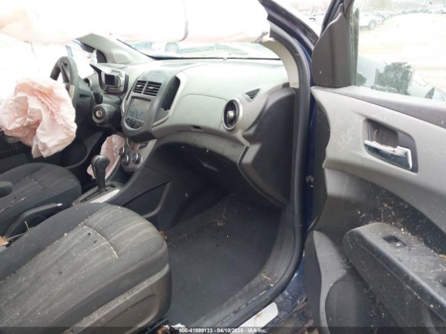 1G1JC6SB4G4105391 Chevrolet Sonic Lt Auto