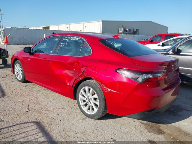 4T1C11AK1RU221379 Toyota CAMRY LE