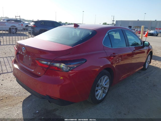 4T1C11AK1RU221379 Toyota CAMRY LE