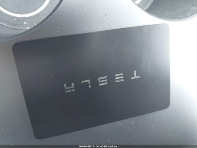 7SAYGDEE6NF372464 Tesla Model Y Long Range Dual Motor All-wheel Drive