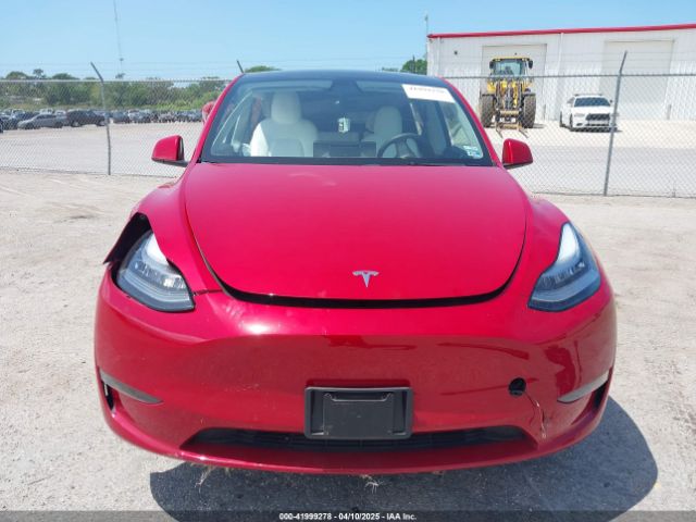 7SAYGDEE6NF372464 Tesla Model Y Long Range Dual Motor All-wheel Drive