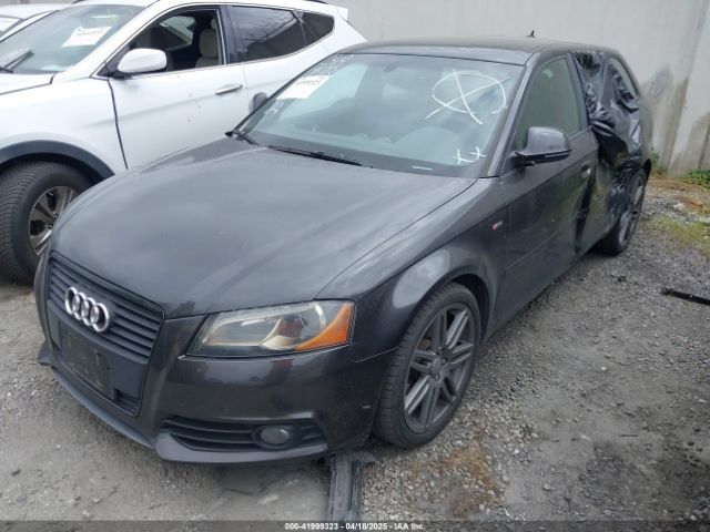 2010 AUDI A3 WAUKEAFM4AA169327 Photo 1