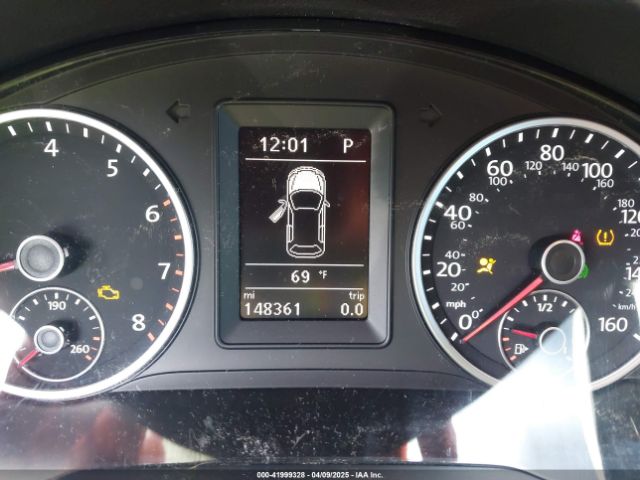 WVGAV7AX5FW612190 Volkswagen Tiguan R-line