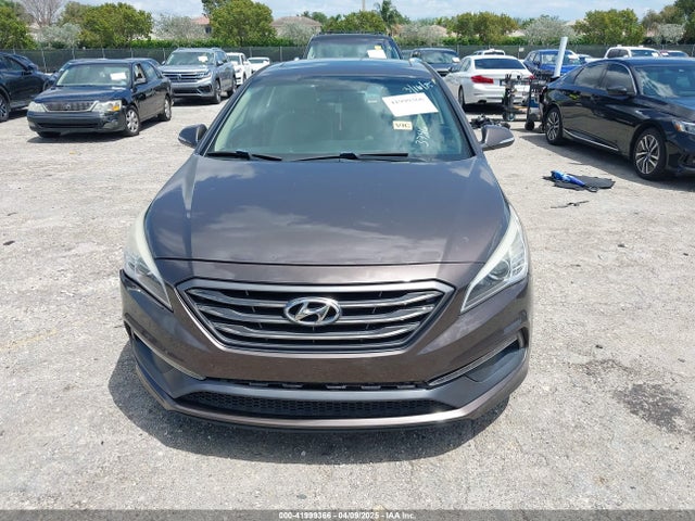 Hyundai Sonata Limited 2016 5NPE34AF3GH303746 Image 12