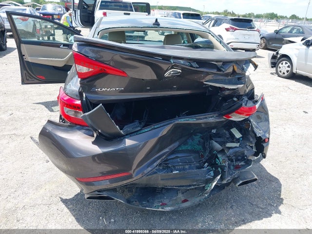 Hyundai Sonata Limited 2016 5NPE34AF3GH303746 Image 6