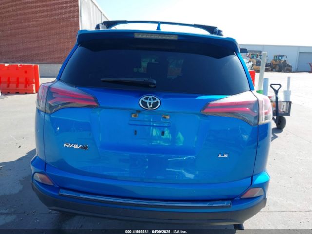 JTMZFREV4HJ115558 Toyota RAV4 LE