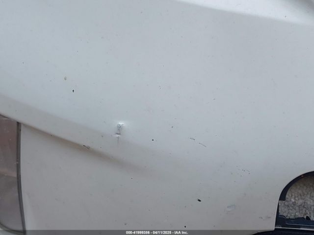 JTDKN3DU5E0386382 Toyota Prius Three