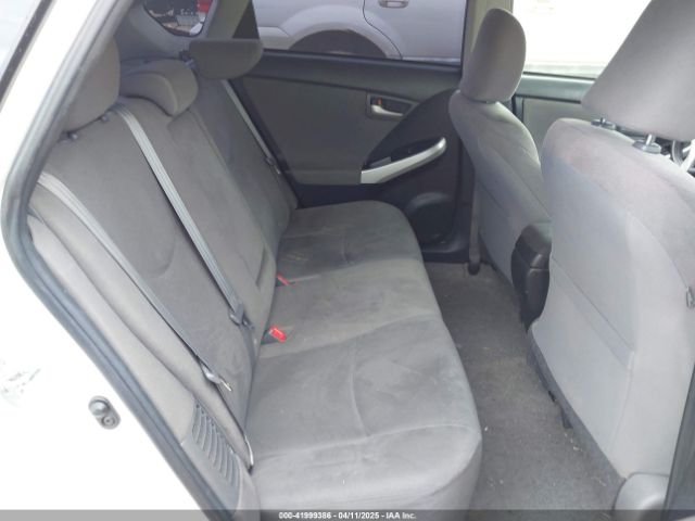 JTDKN3DU5E0386382 Toyota Prius Three