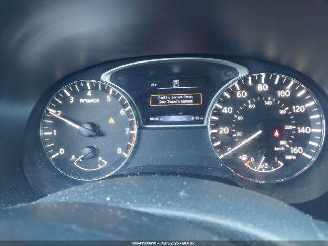 5N1DR2MN6JC633381 Nissan Pathfinder Sl