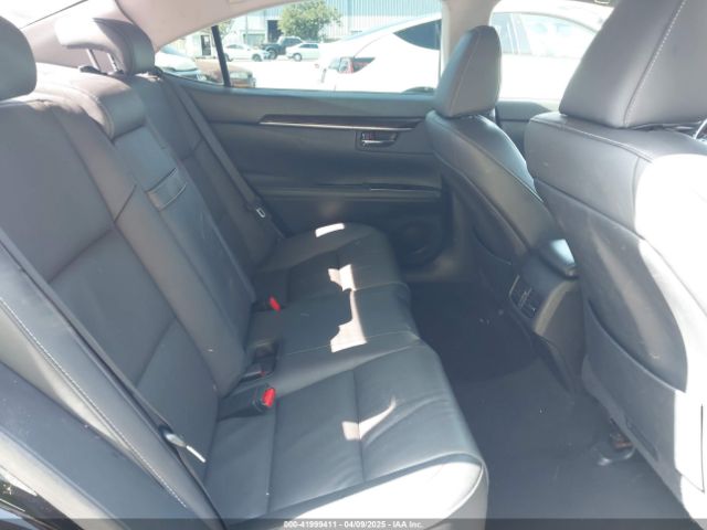 JTHBW1GGXG2101611 Lexus ES 300H
