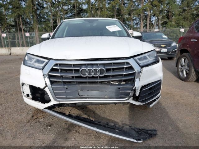 WA1BNAFY0J2229162 Audi Q5 2.0t Premium/2.0t Tech Premium