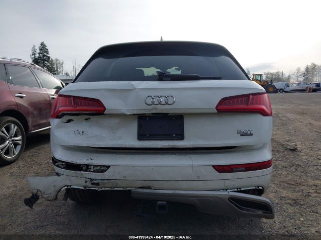 WA1BNAFY0J2229162 Audi Q5 2.0t Premium/2.0t Tech Premium