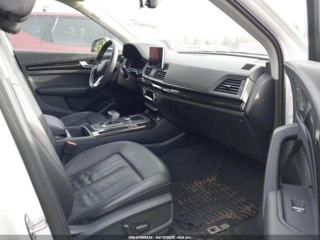 WA1BNAFY0J2229162 Audi Q5 2.0t Premium/2.0t Tech Premium
