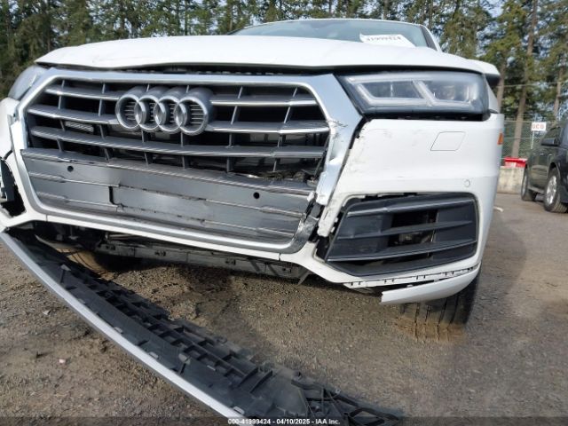 WA1BNAFY0J2229162 Audi Q5 2.0t Premium/2.0t Tech Premium