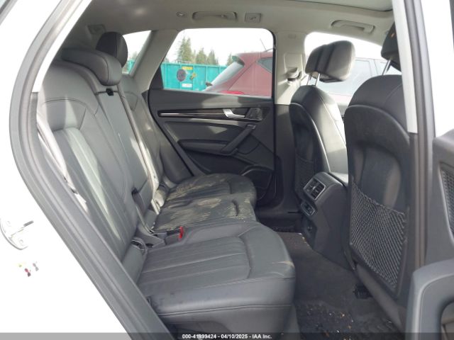 WA1BNAFY0J2229162 Audi Q5 2.0t Premium/2.0t Tech Premium
