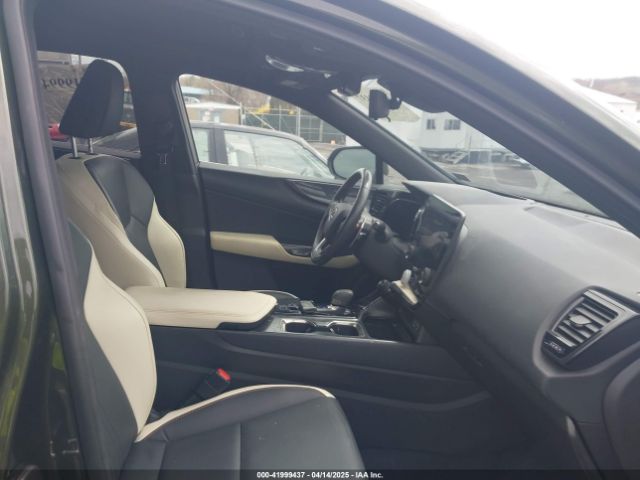 2T2GKCEZ5PC014862 Lexus Nx 350h Premium