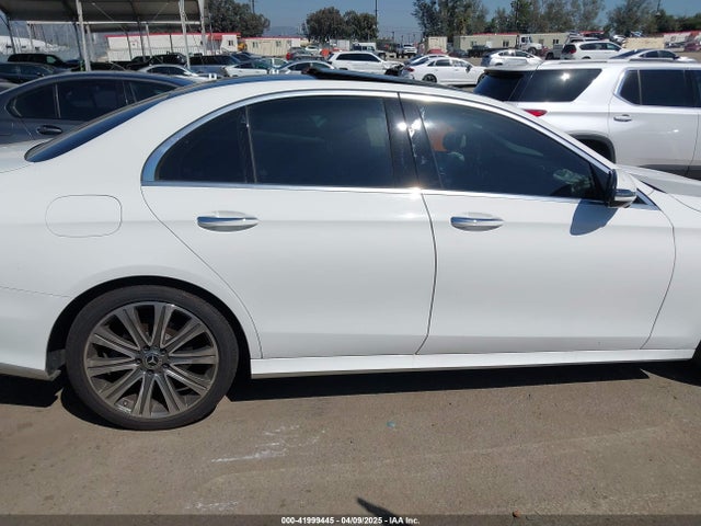 Mercedes-Benz E 350 2022 W1KZF8DB5NB068876 Image 13