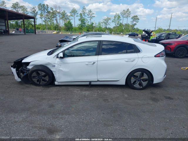 KMHC05LCXLU217578 Hyundai Ioniq Hybrid Limited