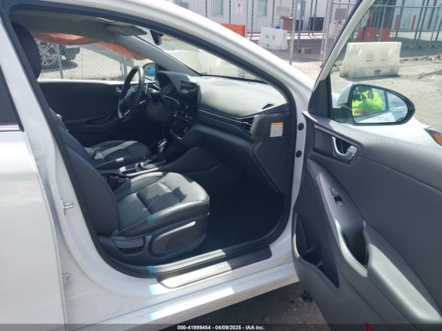 KMHC05LCXLU217578 Hyundai Ioniq Hybrid Limited