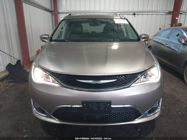 2C4RC1BG5HR565540 Chrysler Pacifica Touring-l