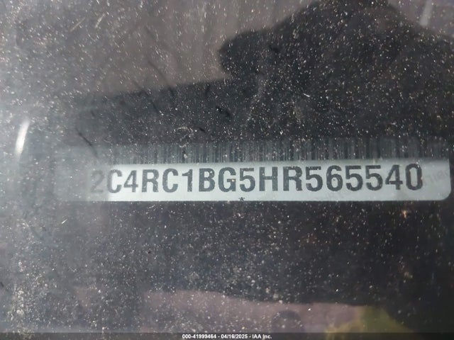 2C4RC1BG5HR565540 Chrysler Pacifica Touring-l