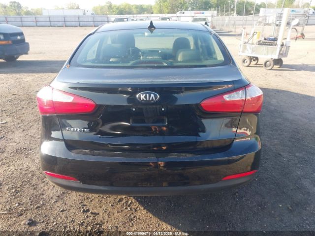 KNAFK4A65G5593525 KIA FORTE LX