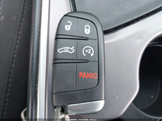 2C3CDZGG1NH238892 Dodge Challenger Sxt Awd