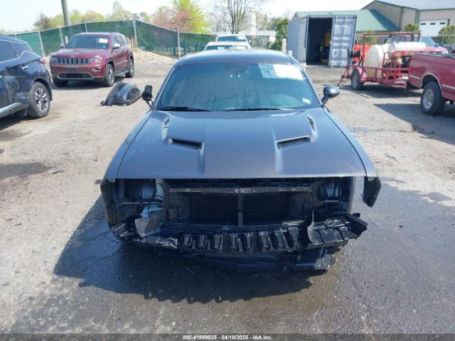 2C3CDZGG1NH238892 Dodge Challenger Sxt Awd