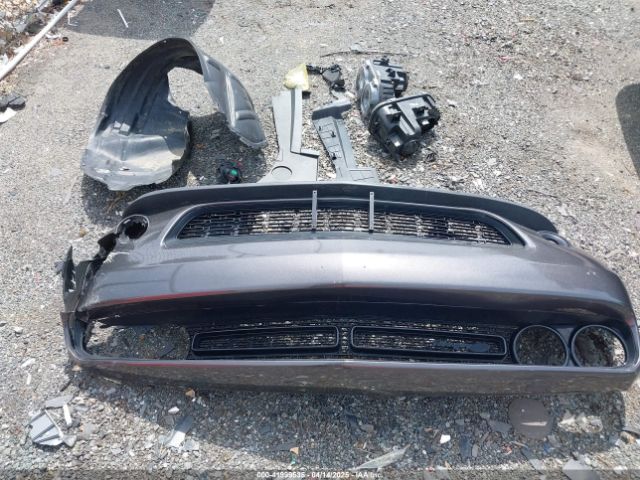 2C3CDZGG1NH238892 Dodge Challenger Sxt Awd