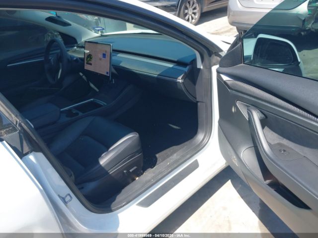 2022 TESLA MODEL 3 5YJ3E1EB8NF290933 Photo 4