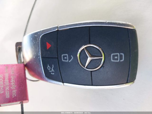 W1K5J4GB8MN186418 Mercedes-Benz CLA 250