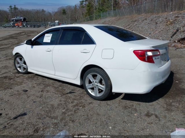 4T1BF1FK2EU366432 Toyota CAMRY SE