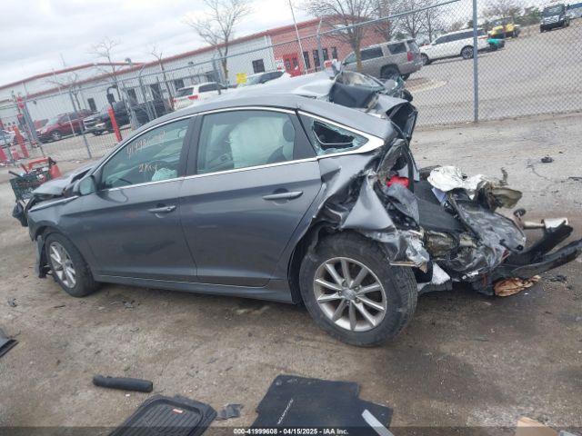 5NPE24AF7KH820379 Hyundai SONATA SE