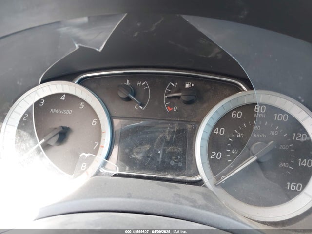 3N1AB7AP7FL655287 Nissan 2015