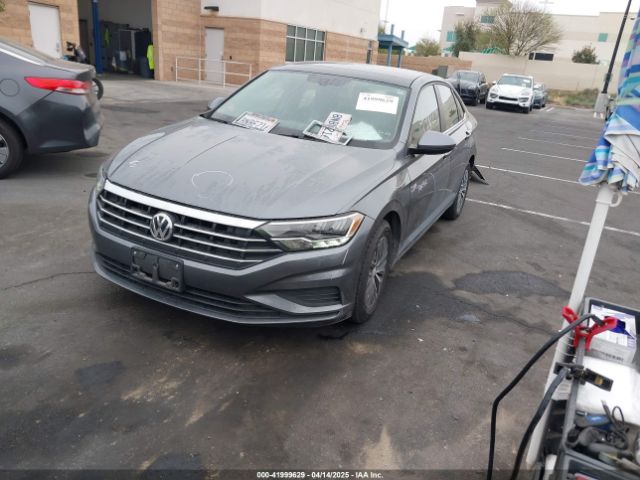 3VWC57BU2KM224231 Volkswagen 1.4 tsi