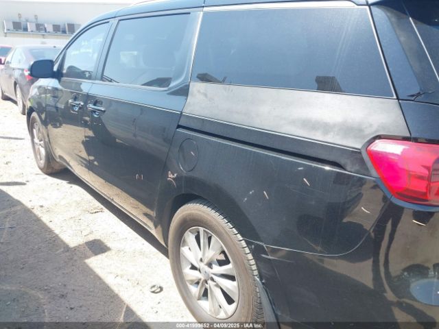 KNDMB5C10G6115377 KIA SEDONA LX