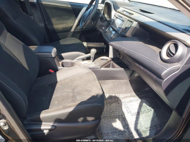 2T3RFREV3FW343453 Toyota Rav4 Xle