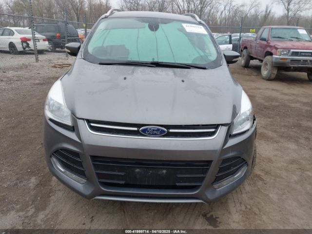 1FMCU9JX2EUA62383 Ford Escape Titanium