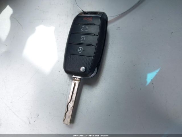 KNAGM4A74E5489032 KIA Optima Lx
