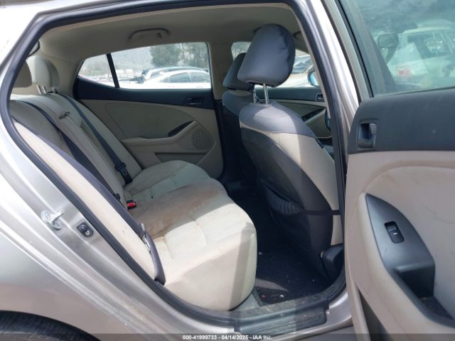KNAGM4A74E5489032 KIA Optima Lx