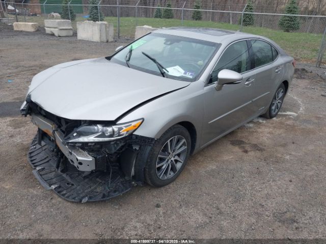 JTHBW1GG2H2147869 Lexus ES 300H