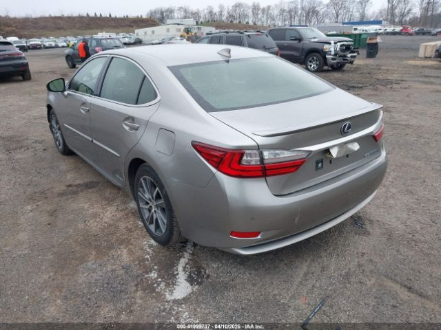 JTHBW1GG2H2147869 Lexus ES 300H