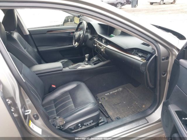 JTHBW1GG2H2147869 Lexus ES 300H