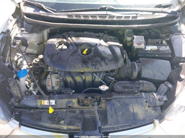 5NPDH4AE6EH519950 Hyundai ELANTRA SE