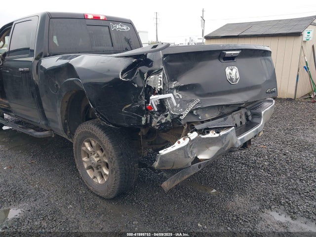 RAM 2019 2019 3C6UR5FL8KG538859 Image 6